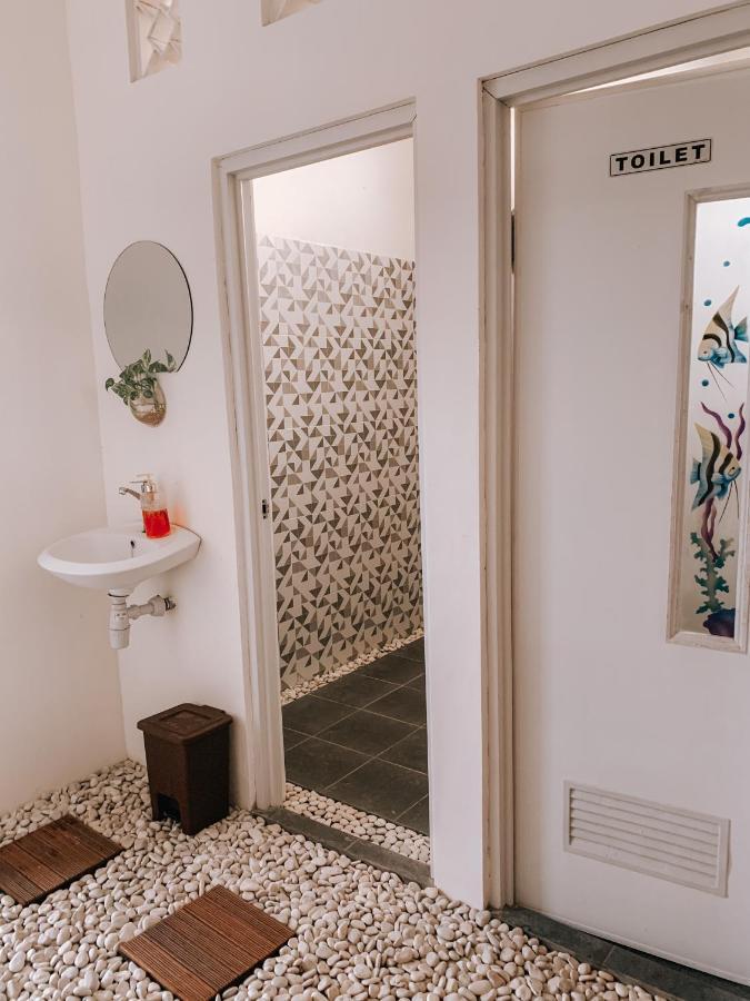 Tropical Paradiso Homestay Banyuwangi  Ngoại thất bức ảnh